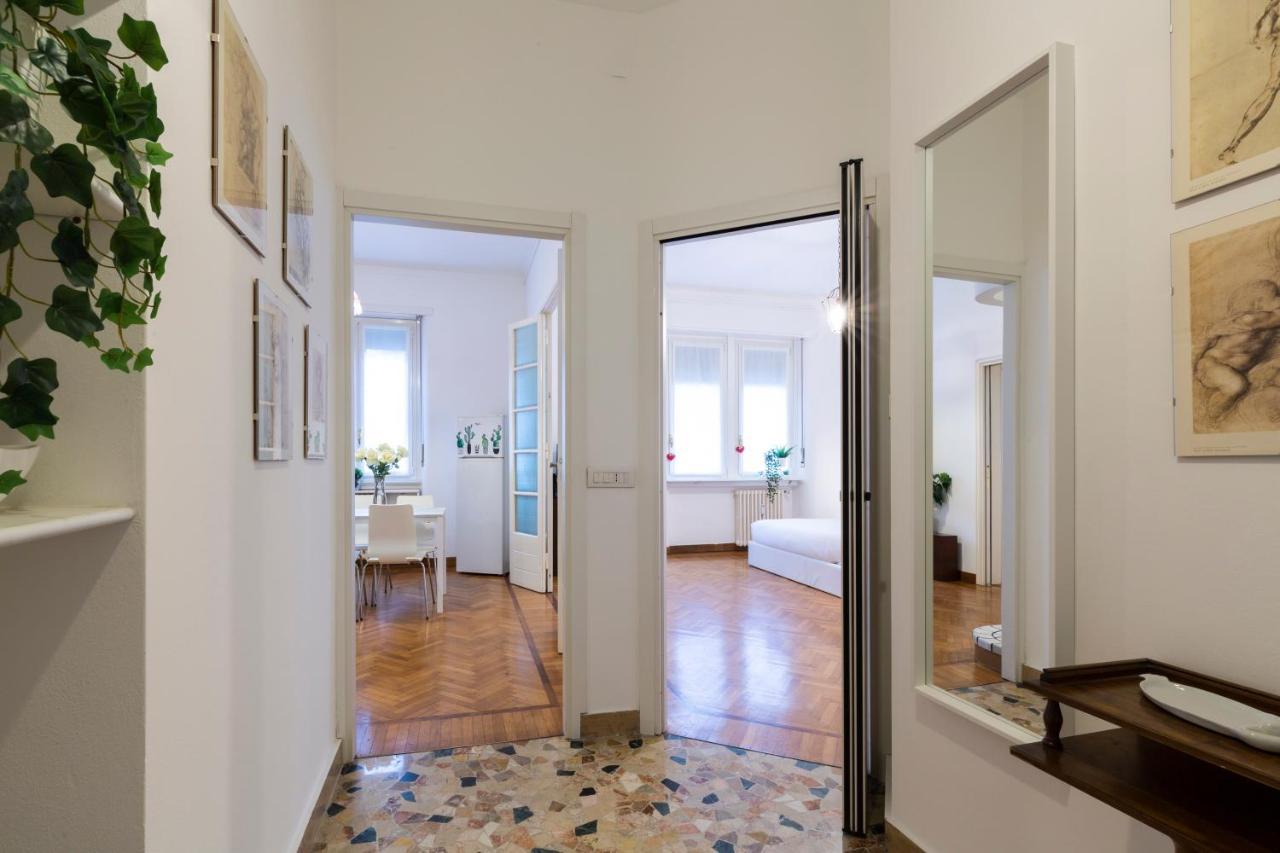 Apartment Living Isola Mailand